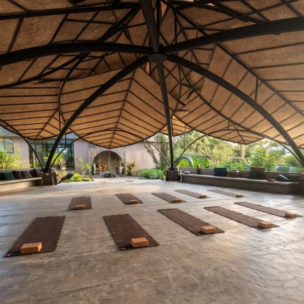 moongate-yoga-pavilion-open-air-retreat-space-costa-rica.webp